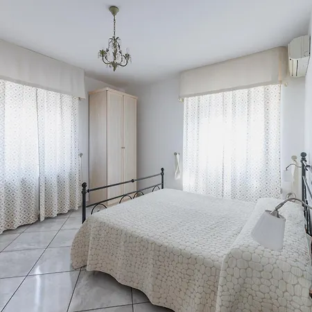Apartment Seaview With Private Parking! Pescara